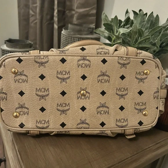 MCM Beige Monogram Satchel with Pink-Trim Wallet - Picture 4 of 13